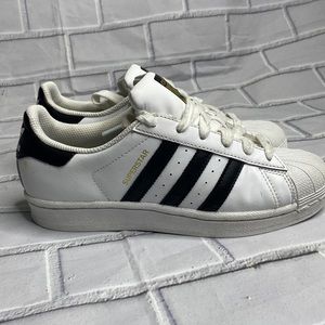 Adidas SUPERSTAR